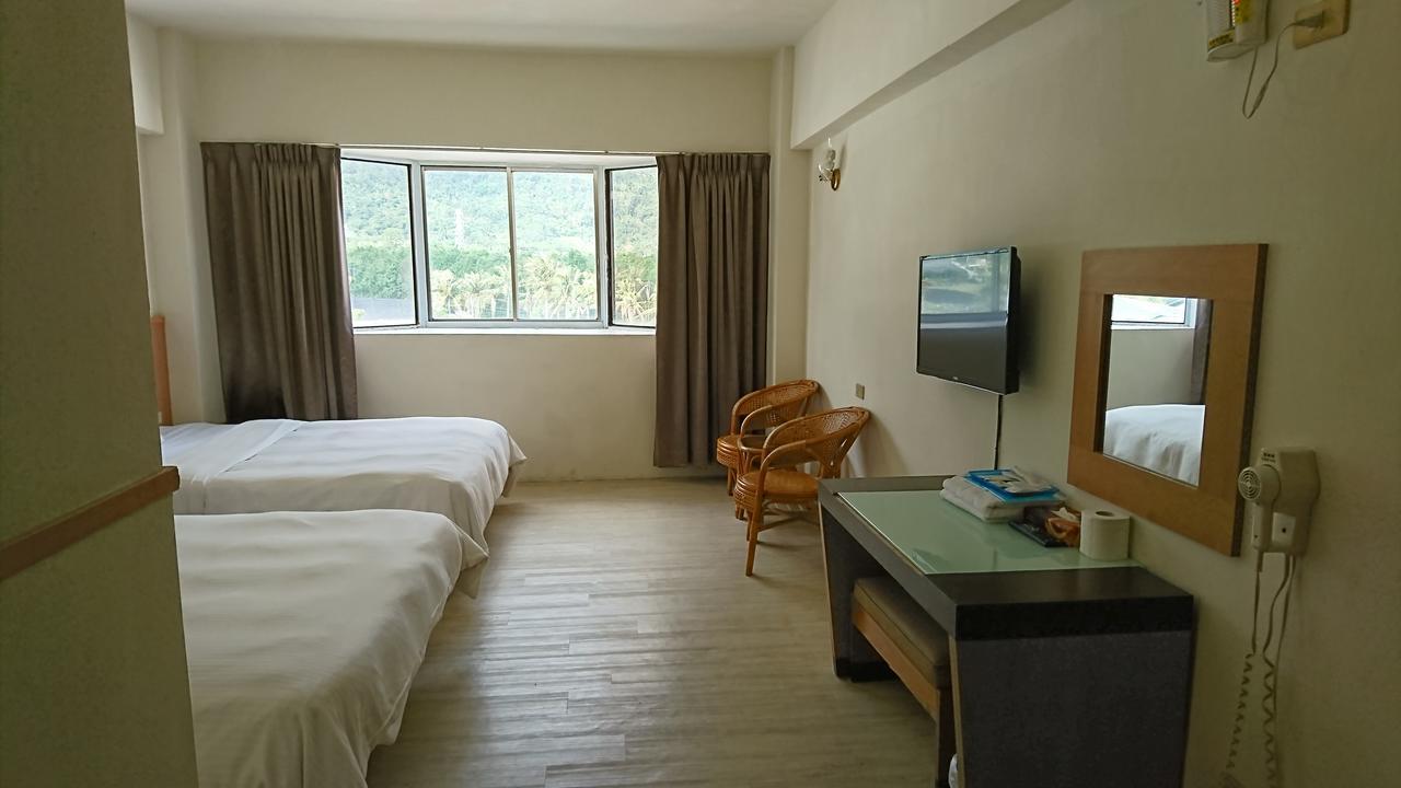 Angela Hotel Taitung Ngoại thất bức ảnh
